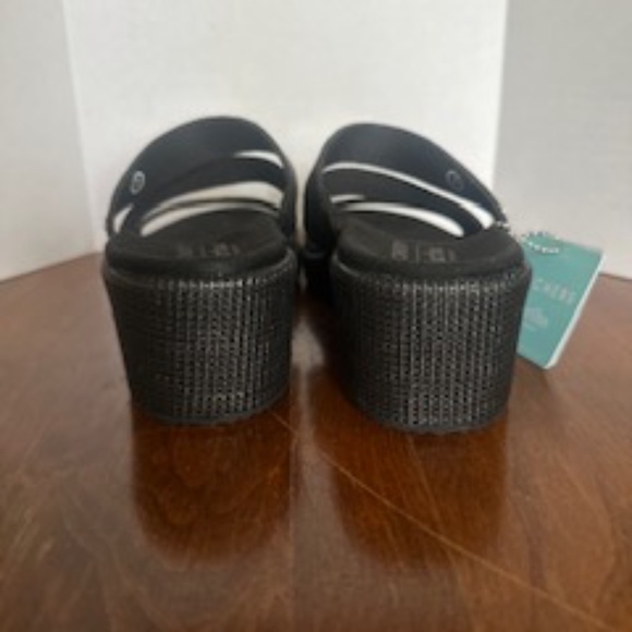 Martha Stewart Sketcher Arch Fit Beverlee Wedges-NWOT - Picture 3 of 10